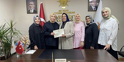 AFYONKARAHİSAR AK KADINLARI 20 MAHALLEDE YENİ ATAMA YAPTI
