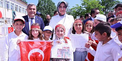 Afyonkarahisar’da 142 Bin Öğrenci Karne Sevinci Yaşadı