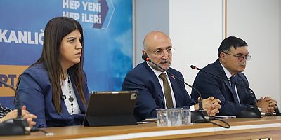 AK PARTİLİ AYAYDIN AFYON’DA KONUŞTU: “AK PARTİ BELEDİYECİLİĞİ TÜRKİYE YÜZYILI’NIN TEMELİDİR”