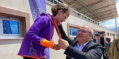 Özel Sporcular Para Atletizm Müsabakaları Kocatepe Spor Kompleksi'nde Tamamlandı