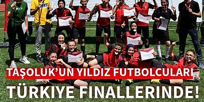 Taşoluk’un Yıldız Futbolcuları Türkiye Finallerinde!