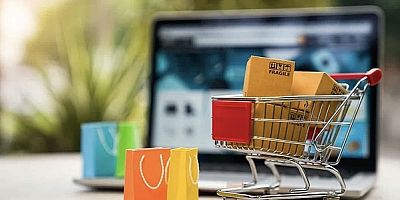 Ticaret Bakanlığı Duyurdu: Cep Telefonu, Akıllı Saat, Bilgisayar… İnternet Alışverişinde Kargo Ücreti ve İade Hakkında Yeni Karar!